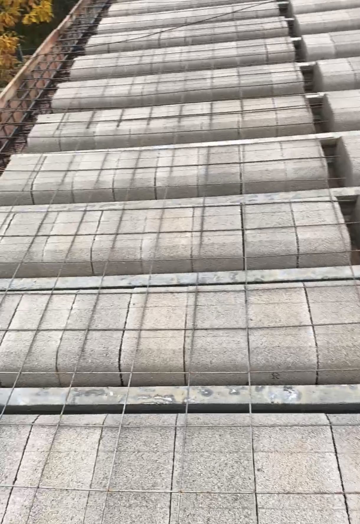 WhatsApp Image 2025-05-13 at 16.01.53 (3)